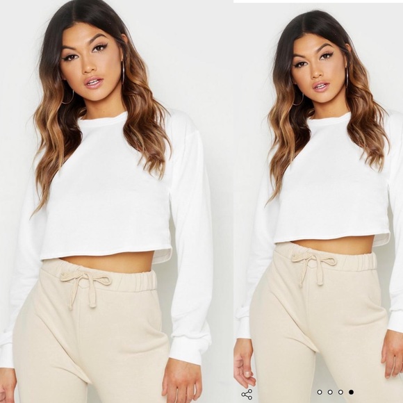 boohoo cropped sweatshirt